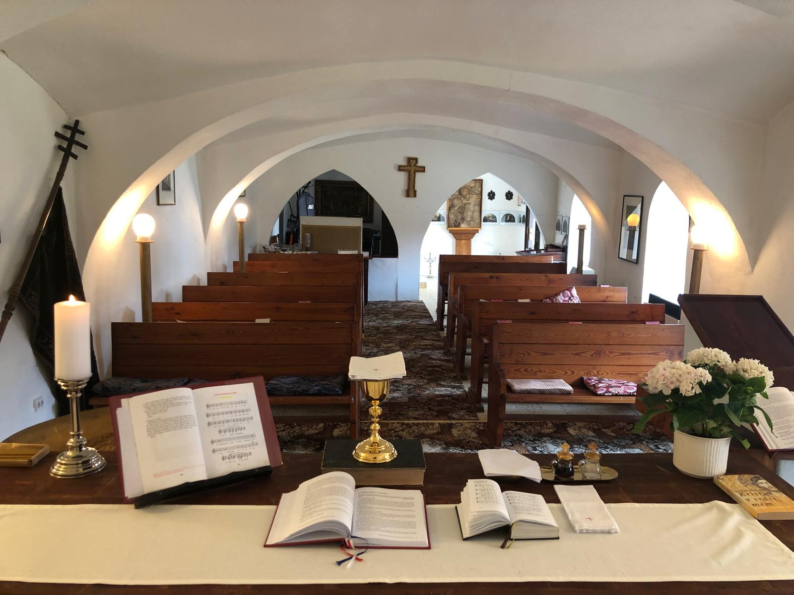 cirkev-ceskoslovenska-husitska-chynov-duchovni-k-dispozici-pro-podporu