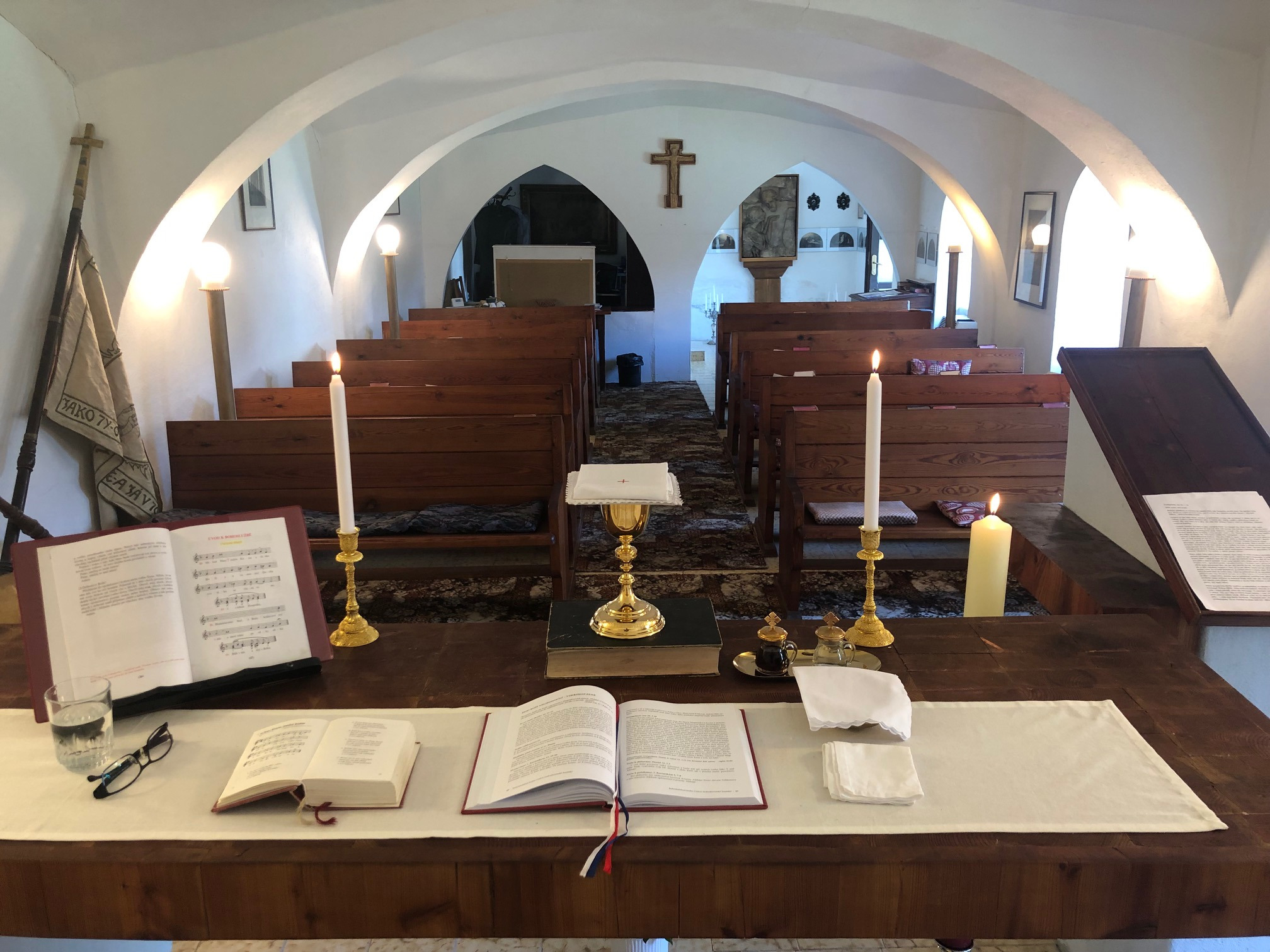 cirkev-ceskoslovenska-husitska-chynov-duchovni-k-dispozici-pro-podporu